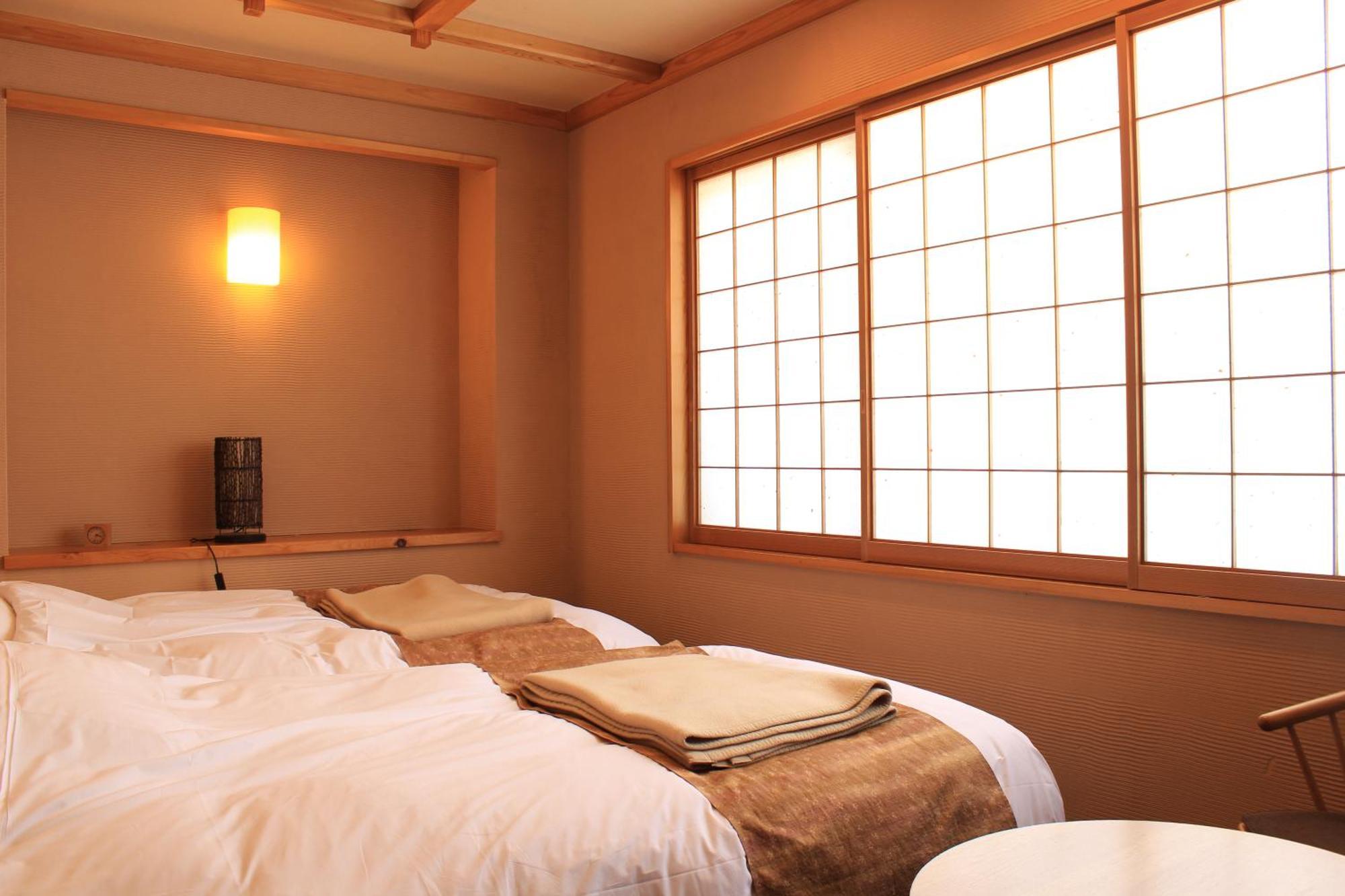 Miyama Ouan Kyoritsu Resort Takayama (Gifu) Exterior foto A room at a ryokan