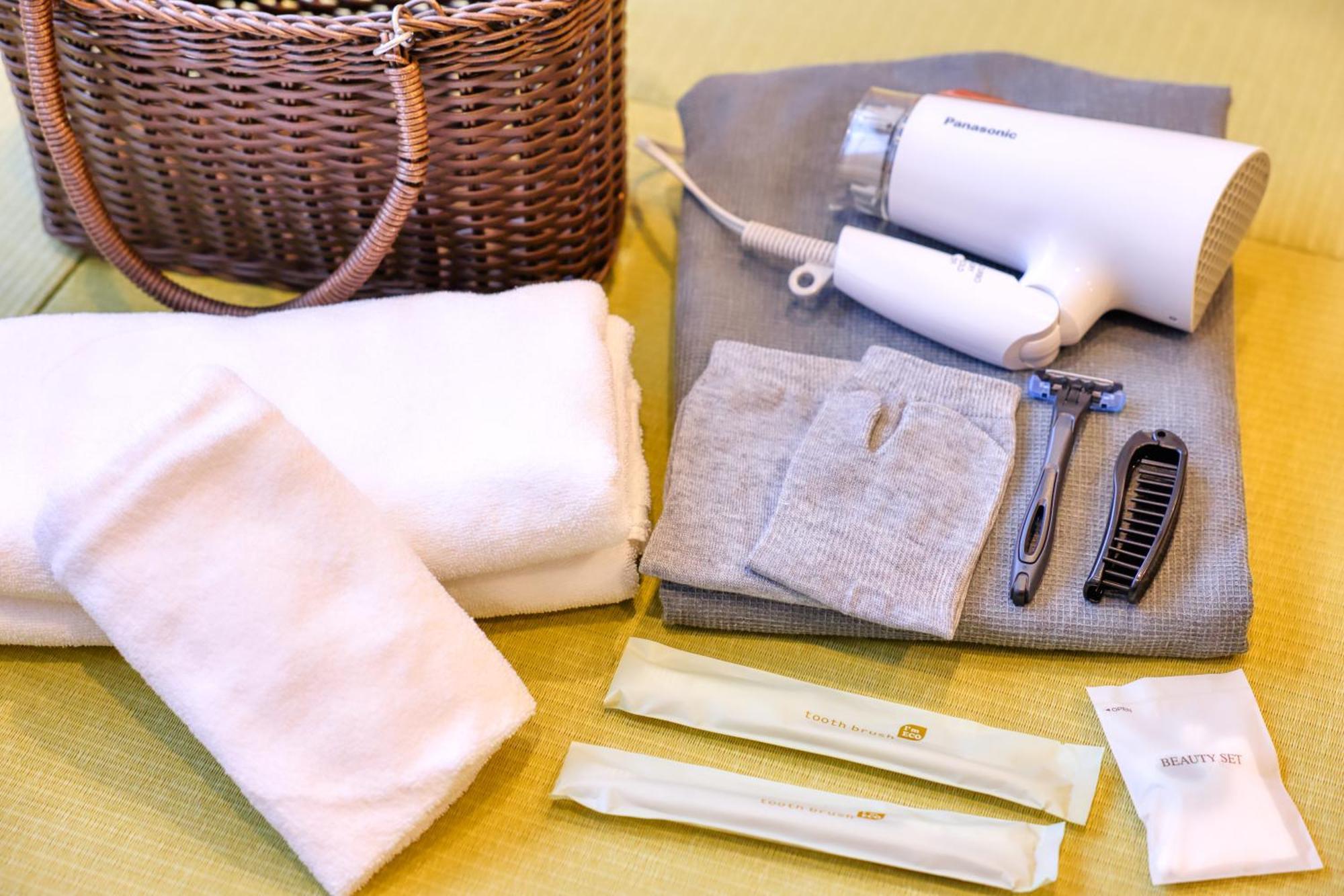 Miyama Ouan Kyoritsu Resort Takayama (Gifu) Exterior foto A typical amenity kit