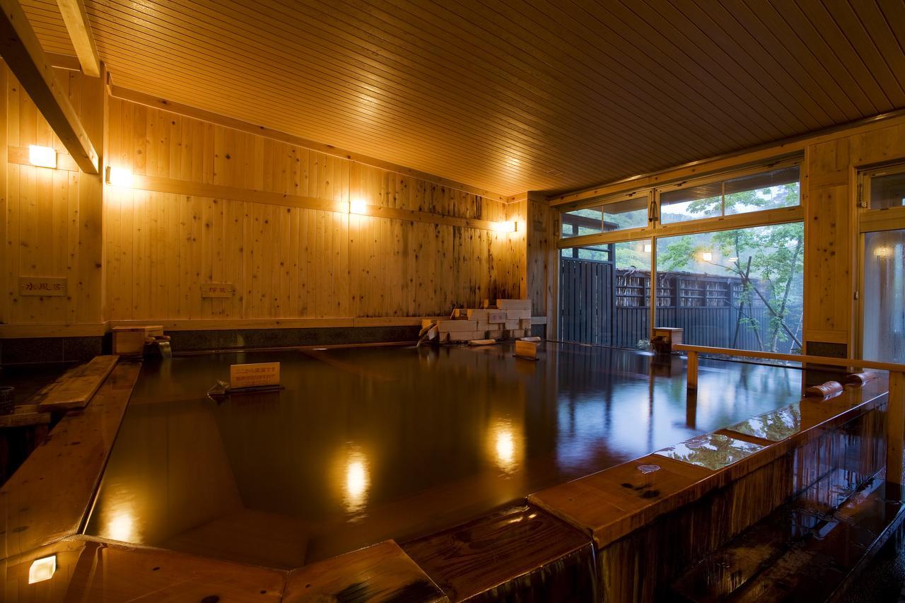 Miyama Ouan Kyoritsu Resort Takayama (Gifu) Exterior foto A traditional onsen