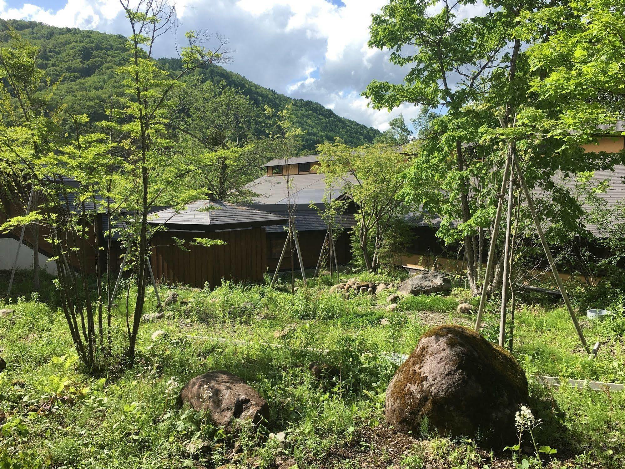 Miyama Ouan Kyoritsu Resort Takayama (Gifu) Exterior foto The village of Ōuchi-shuku